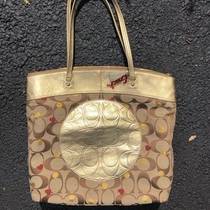 coach purse (like new)